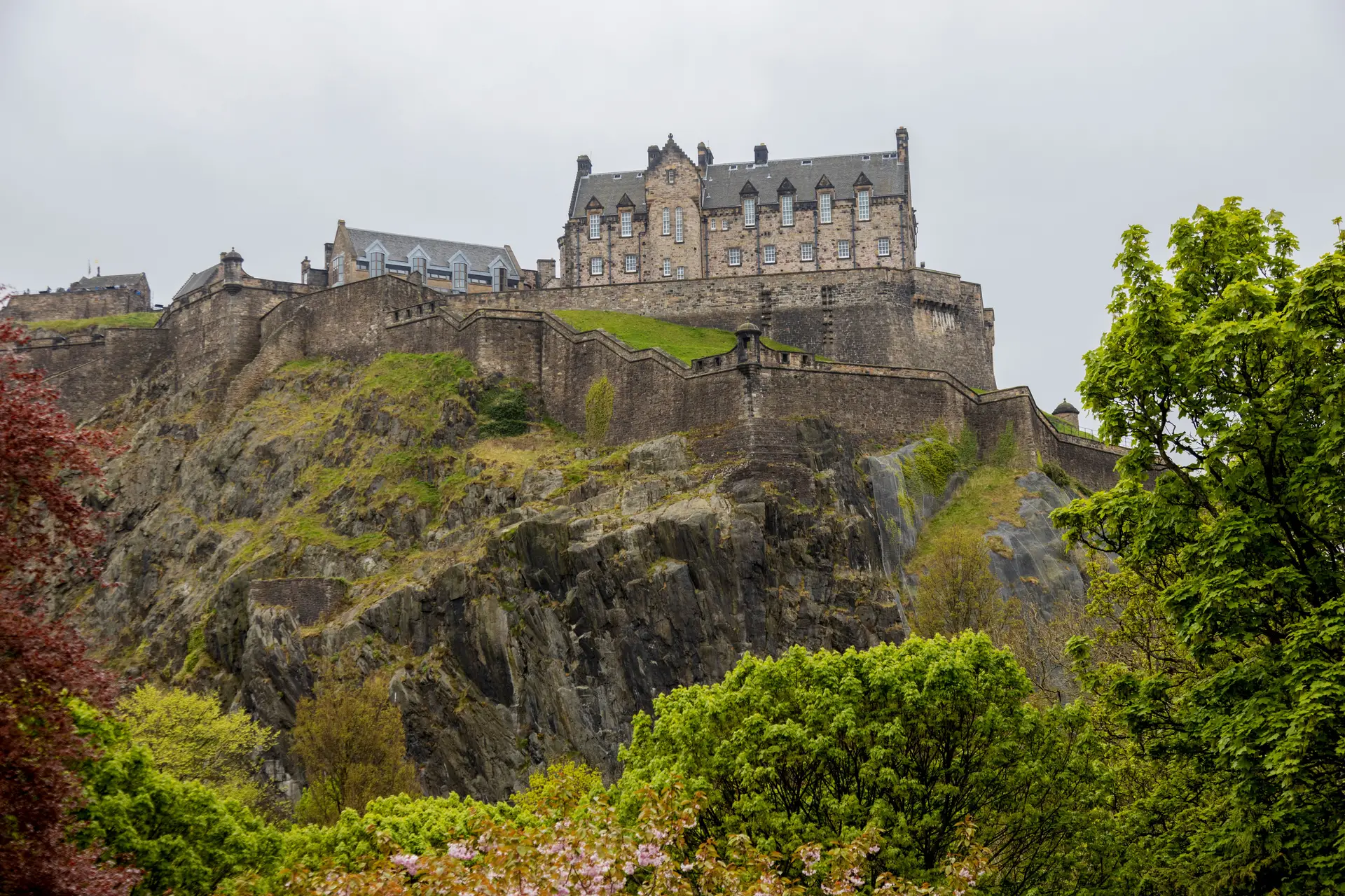 Edinburgh Old Town architecture and castle greenery